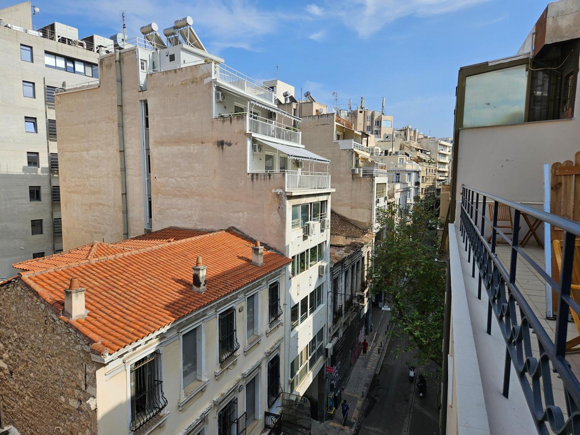 Standard Room Terrace & City View | High Floor